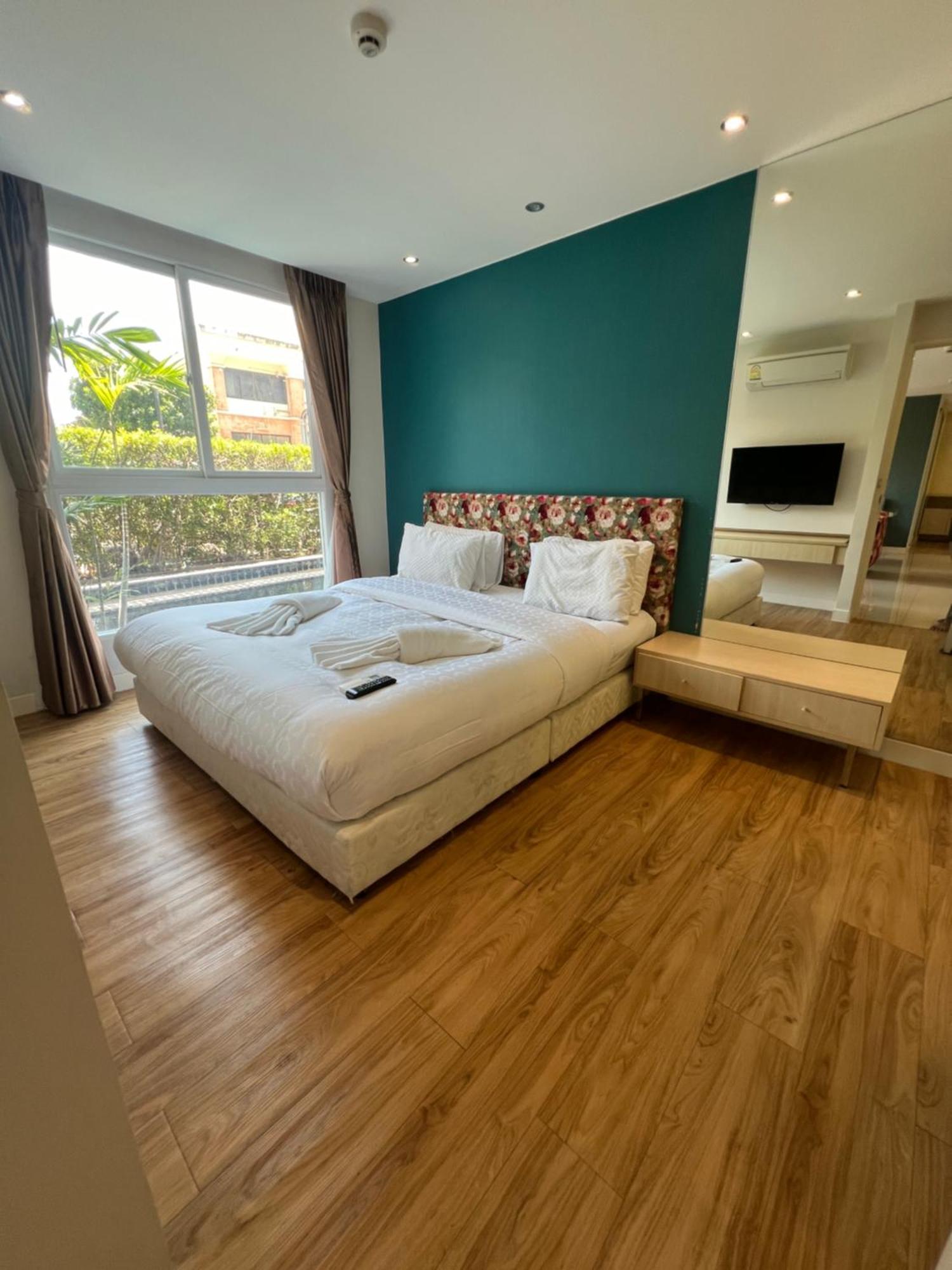 Grande Caribbean Condo By Somphong Pattaya Exterior photo
